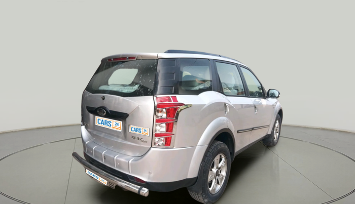 2013 Mahindra XUV500 W8, Diesel, Manual, 1,18,115 km, exterior