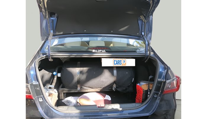 2025 Honda Amaze 1.2L I-VTEC VX, Petrol, Manual, 21,851 km, exterior