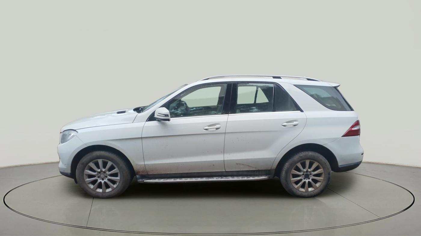 2013 Mercedes Benz Ml Class 250 CDI, Diesel, Automatic, 1,65,182 km, exterior