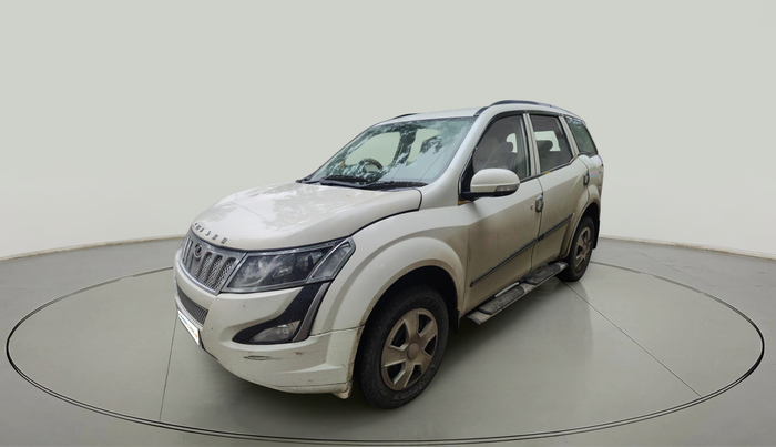 2016 Mahindra XUV500 W4, Diesel, Manual, 75,196 km, exterior