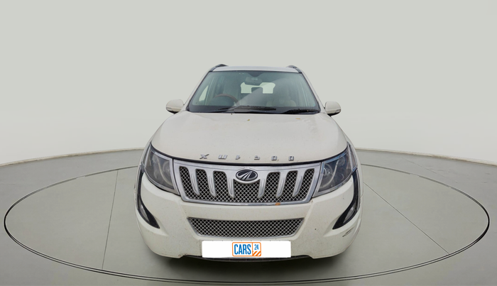 2016 Mahindra XUV500 W4, Diesel, Manual, 75,196 km, exterior
