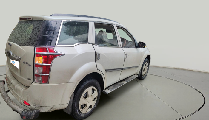 2016 Mahindra XUV500 W4, Diesel, Manual, 75,196 km, exterior