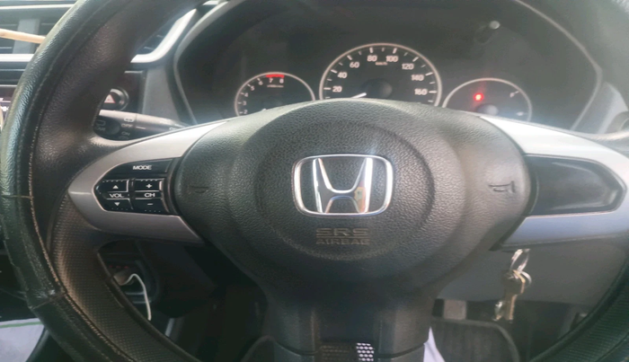 2016 Honda BR-V 1.5L I-VTEC S, Petrol, Manual, 1,08,901 km, interior