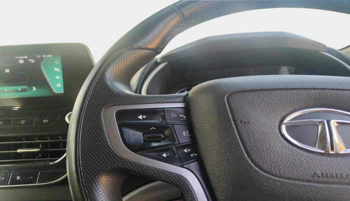 2021 Tata Safari XZ, Diesel, Manual, 62,352 km, interior