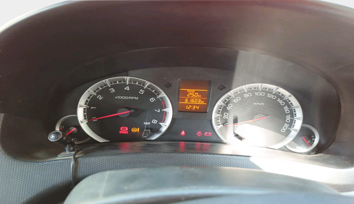 2017 Maruti Swift VXI O, Petrol, Manual, 61,603 km, interior
