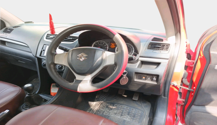 2017 Maruti Swift VXI O, Petrol, Manual, 61,603 km, interior