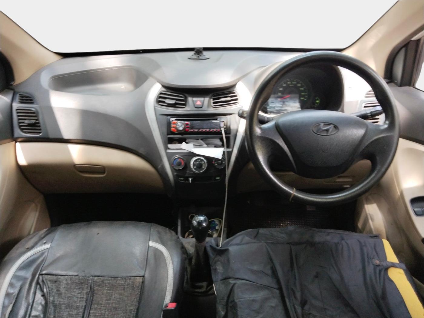 2014 Hyundai Eon ERA +, Petrol, Manual, 74,590 km, interior