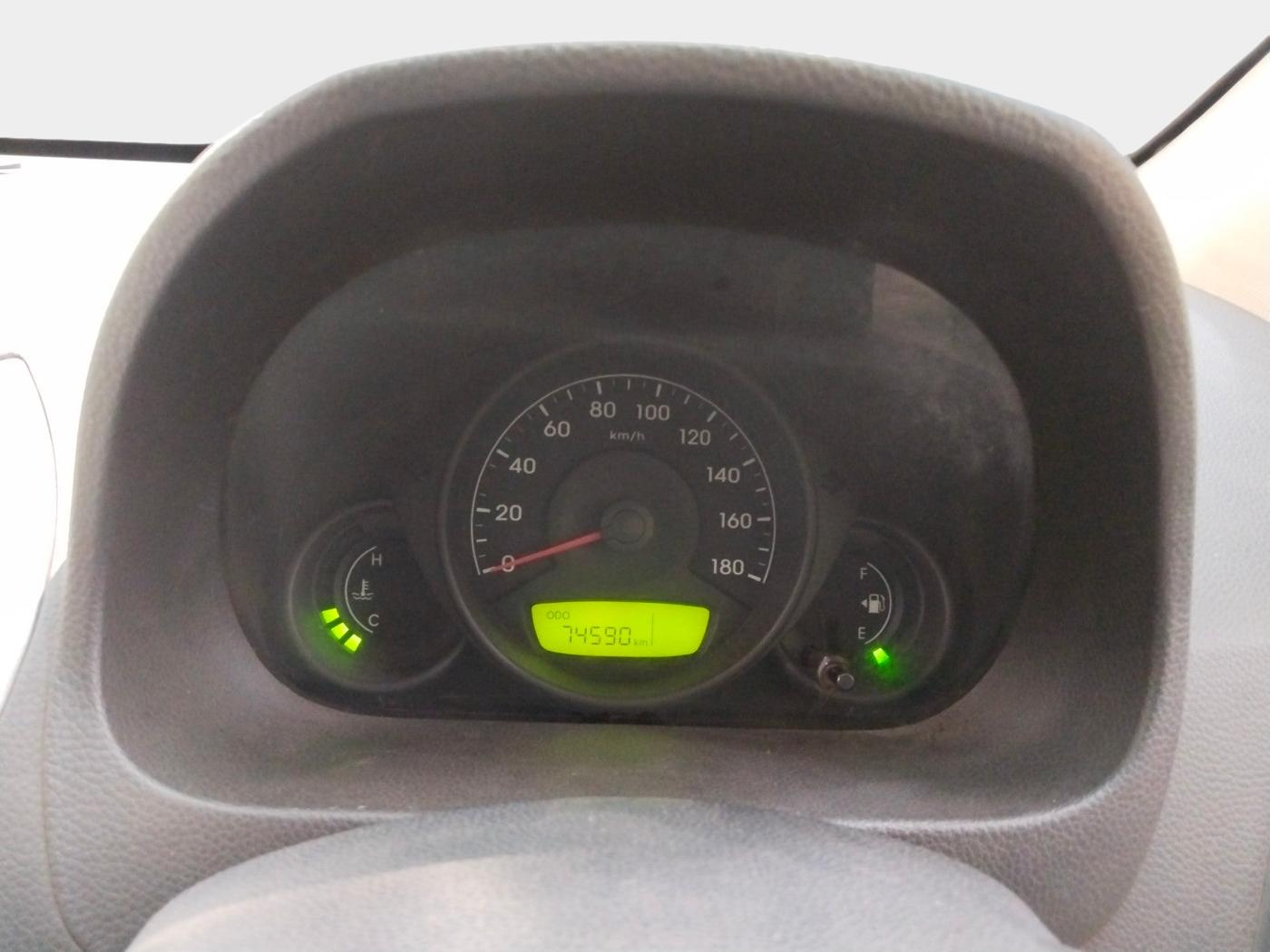 2014 Hyundai Eon ERA +, Petrol, Manual, 74,590 km, interior