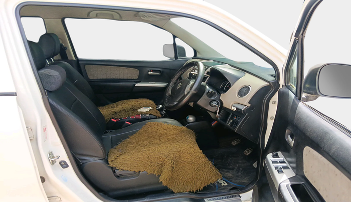 2013 Maruti Wagon R 1.0 VXI, Petrol, Manual, 2 km, interior