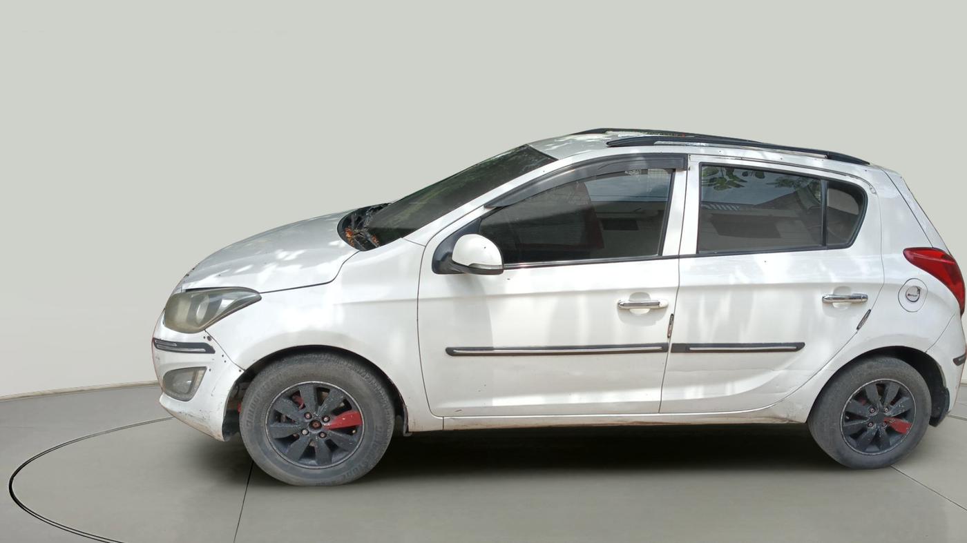 2013 Hyundai i20 SPORTZ 1.4 CRDI, Diesel, Manual, 1,63,000 km, exterior