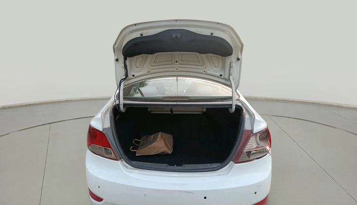 2013 Hyundai Verna FLUIDIC 1.6 CRDI SX, Diesel, Manual, 61,855 km, exterior