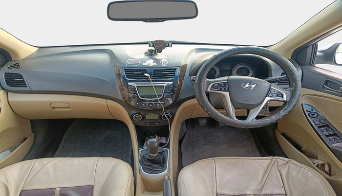 2013 Hyundai Verna FLUIDIC 1.6 CRDI SX, Diesel, Manual, 61,855 km, interior