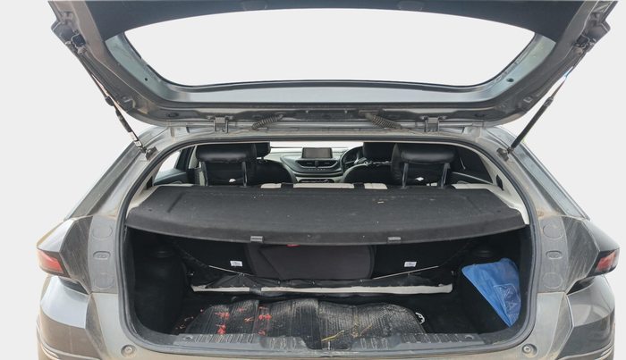 2023 Tata ALTROZ XZ DIESEL, Diesel, Manual, 29,466 km, exterior