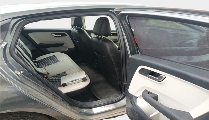 2023 Tata ALTROZ XZ DIESEL, Diesel, Manual, 29,466 km, interior