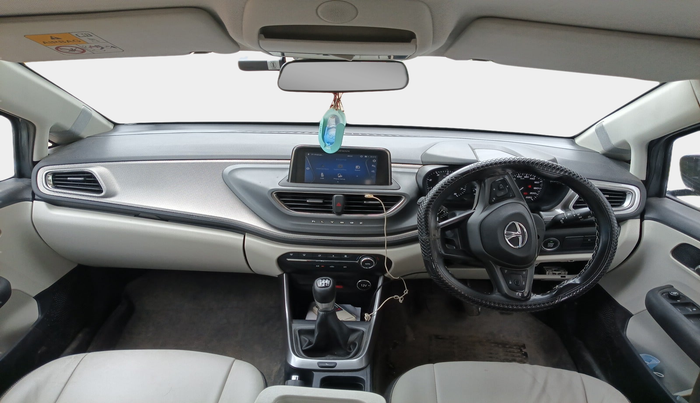 2023 Tata ALTROZ XZ DIESEL, Diesel, Manual, 29,466 km, interior