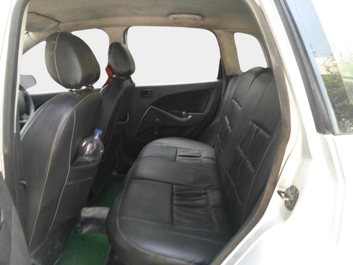 2011 Ford Figo ZXI 1.4 DIESEL, Diesel, Manual, 65,043 km, interior