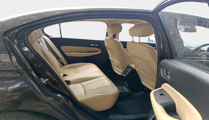 2022 Honda City 1.5L I-VTEC ZX CVT, Petrol, Automatic, 19,582 km, interior