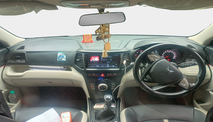 2023 Mahindra XUV300 W6 1.5 Sunroof Diesel, Diesel, Manual, 41,149 km, interior