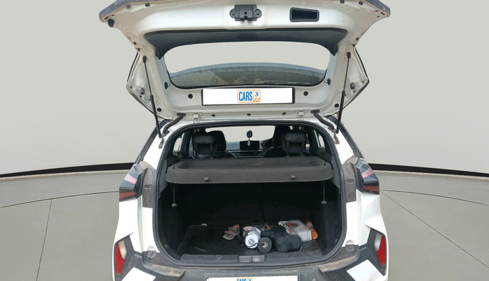 2024 Tata NEXON FEARLESS + SUNROOF DUAL TONE 1.2 PETROL, Petrol, Manual, 22,072 km, exterior