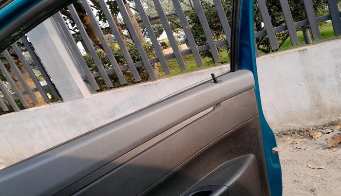 2022 Renault Kwid RXT 1.0 AMT, Petrol, Automatic, 20,113 km, interior