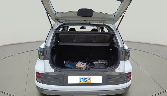 2022 Hyundai VENUE SX 1.5 CRDI, Diesel, Manual, 73,620 km, exterior