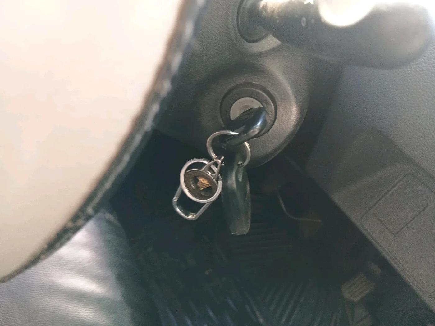 2013 Toyota Etios GD, Diesel, Manual, 1,42,155 km, interior