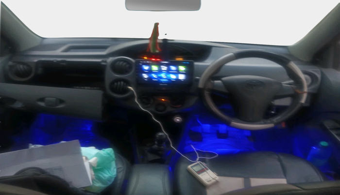 2013 Toyota Etios GD, Diesel, Manual, 1,42,153 km, interior