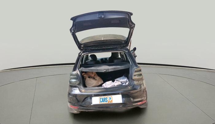 2017 Volkswagen Polo COMFORTLINE 1.2L, Petrol, Manual, 50,870 km, exterior