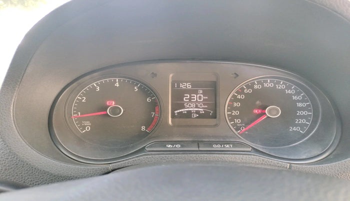 2017 Volkswagen Polo COMFORTLINE 1.2L, Petrol, Manual, 50,870 km, interior