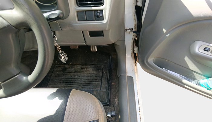 2011 Maruti Alto K10 VXI, Petrol, Manual, 1,01,461 km, interior