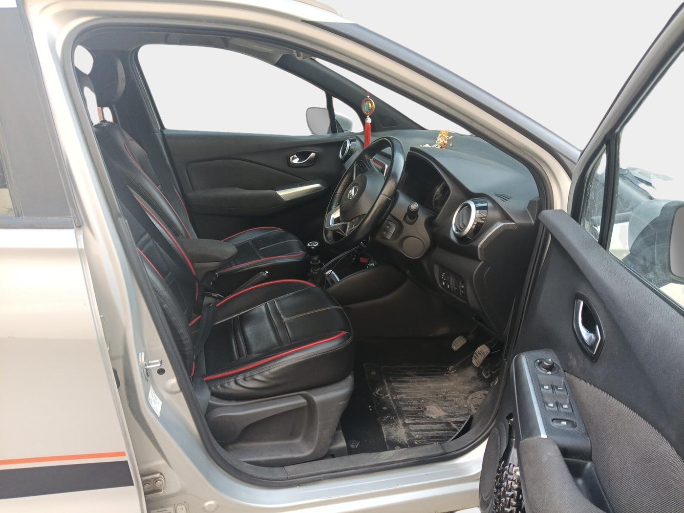 2019 Nissan Kicks XV PREMIUM DIESEL, Diesel, Manual, 61,400 km, interior