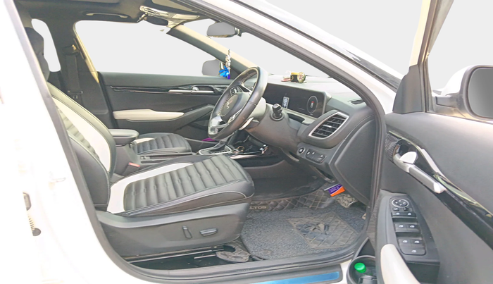 2023 KIA SELTOS GTX PLUS 1.5 DIESEL AT, Diesel, Automatic, 29,919 km, interior