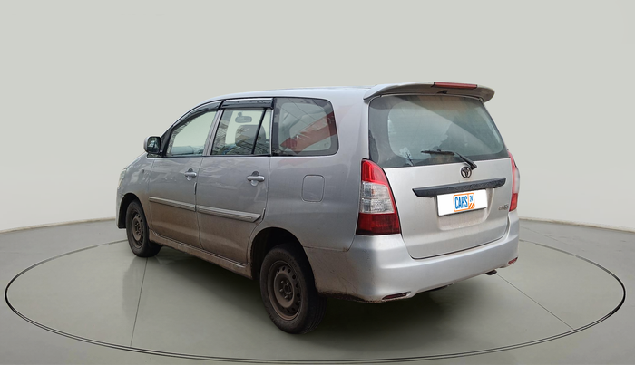 2012 Toyota Innova 2.5 G 8 STR, Diesel, Manual, 1,25,643 km, exterior