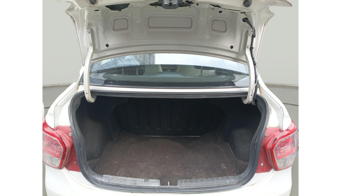 2016 Hyundai Xcent BASE 1.1, Diesel, Manual, 78,760 km, exterior
