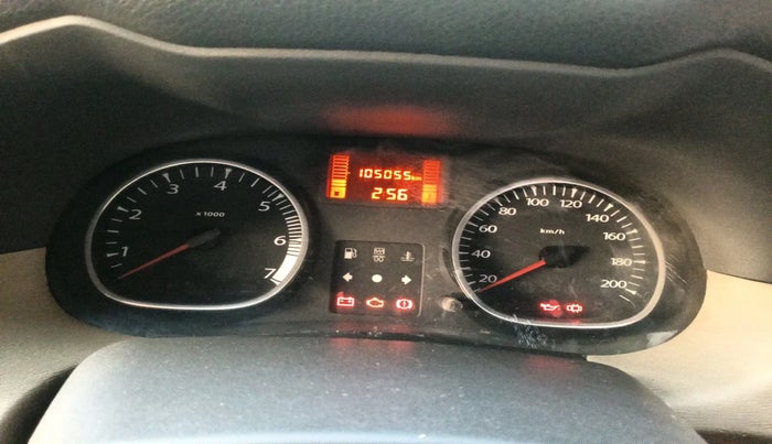 2014 Renault Duster 85 PS RXL DIESEL, Diesel, Manual, 1,05,055 km, interior