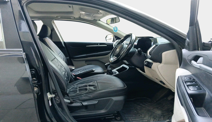 2021 KIA SONET HTX 1.0 IMT, Petrol, Manual, 93,418 km, interior