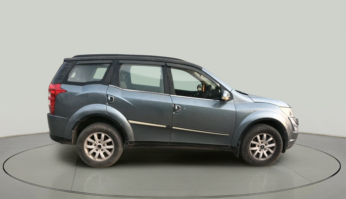 2016 Mahindra XUV500 W10, Diesel, Manual, 71,313 km, exterior