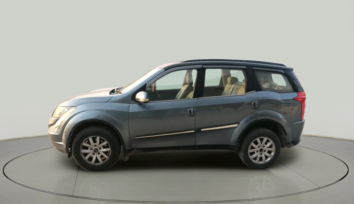 2016 Mahindra XUV500 W10, Diesel, Manual, 71,313 km, exterior