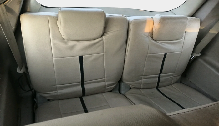 2016 Mahindra XUV500 W10, Diesel, Manual, 71,313 km, interior