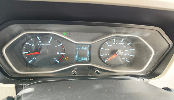 2017 Mahindra Scorpio S10 2WD INTELLI-HYBRID, Diesel, Manual, 1,18,291 km, interior