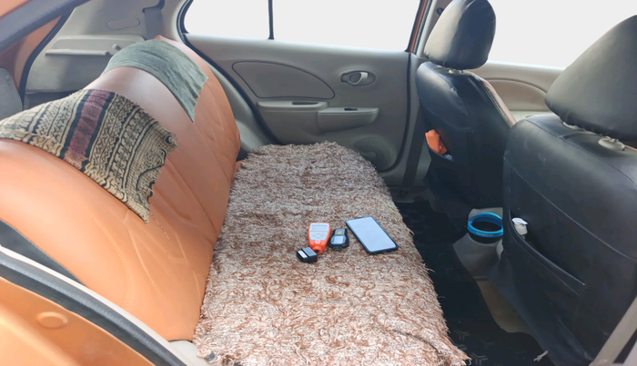 2010 Nissan Micra XV DIESEL, Diesel, Manual, 1,26,801 km, interior