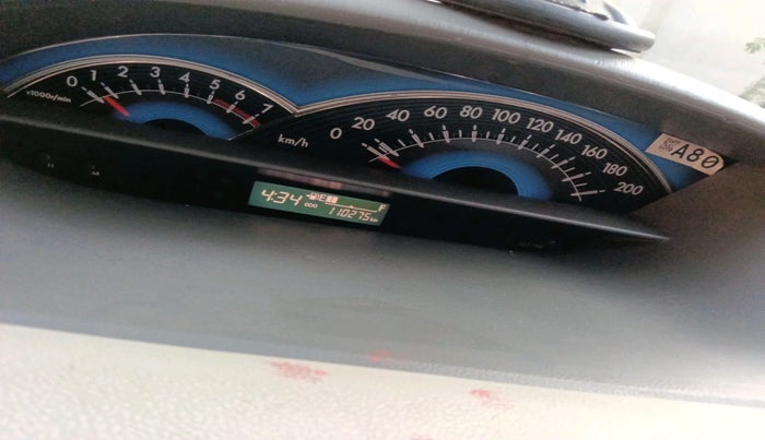 2016 Toyota Etios Liva GD, Diesel, Manual, 1,10,275 km, interior