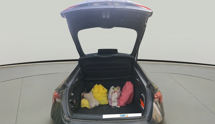 2021 Skoda Octavia STYLE 2.0, Petrol, Automatic, 75,091 km, exterior