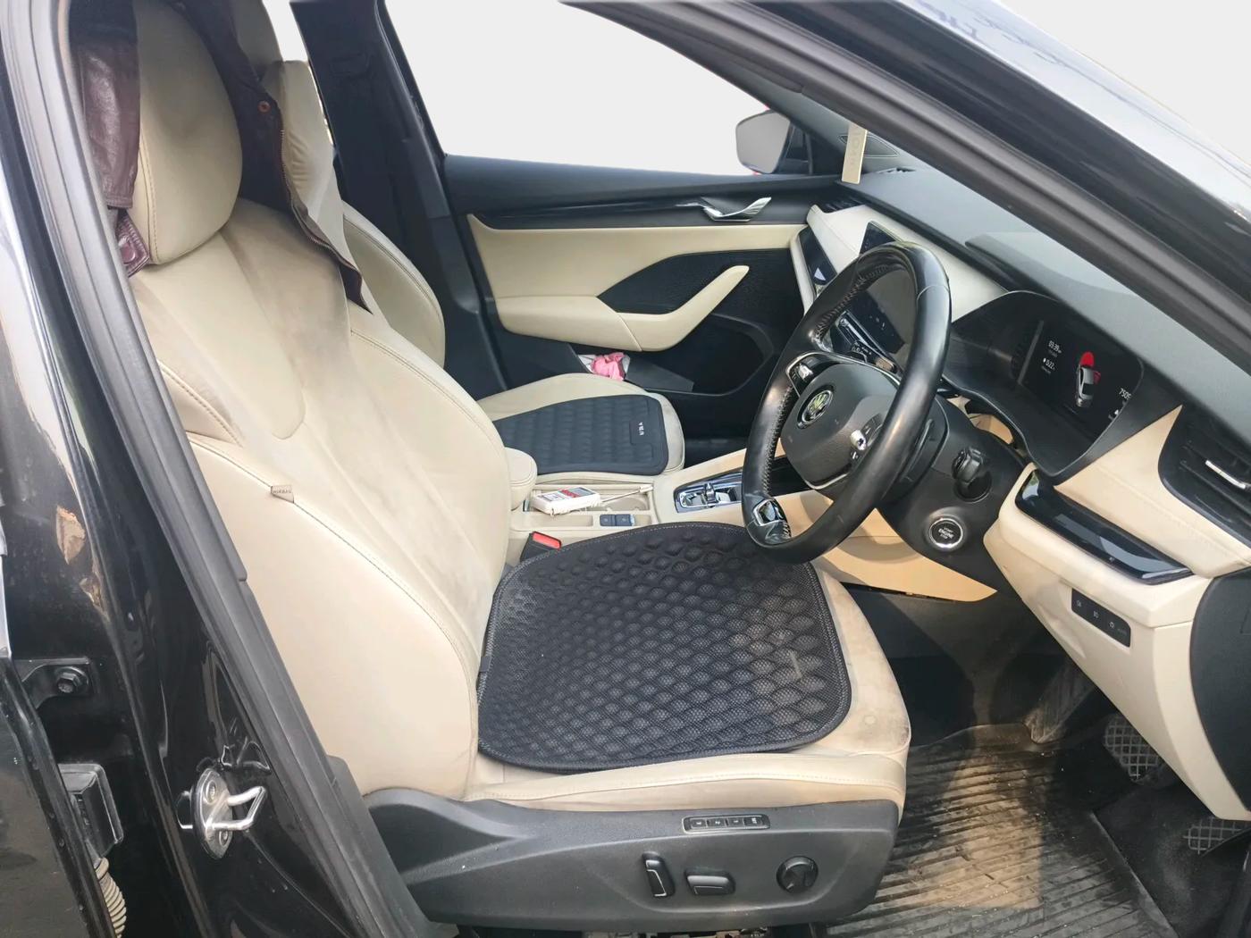 2021 Skoda Octavia STYLE 2.0, Petrol, Automatic, 75,091 km, interior