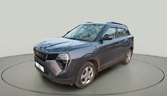 2024 Mahindra XUV 3XO MX3 Pro 1.2 L TCMPFi, Petrol, Manual, 9,953 km, exterior