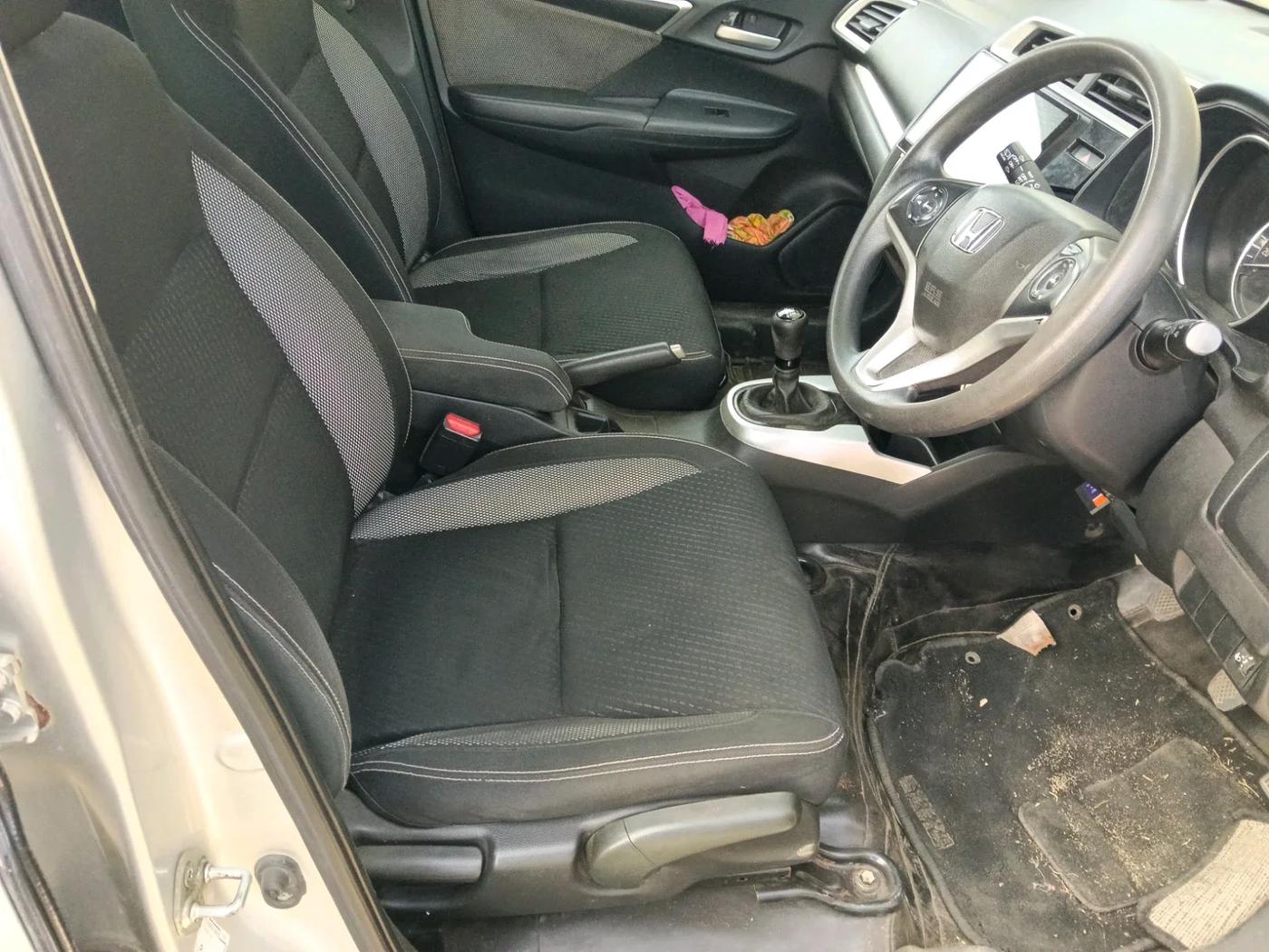 2017 Honda WR-V 1.5L I-DTEC VX MT, Diesel, Manual, 72,792 km, interior