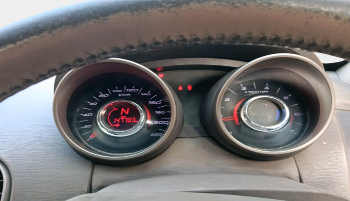 2012 Mahindra XUV500 W8, Diesel, Manual, 1,47,703 km, interior