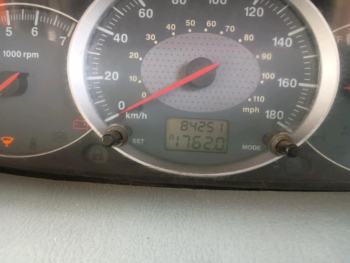 2014 Mahindra Scorpio EX M2DI, Diesel, Manual, 84,251 km, interior
