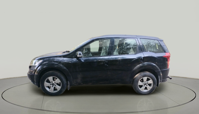 2013 Mahindra XUV500 W4, Diesel, Manual, 94,076 km, exterior