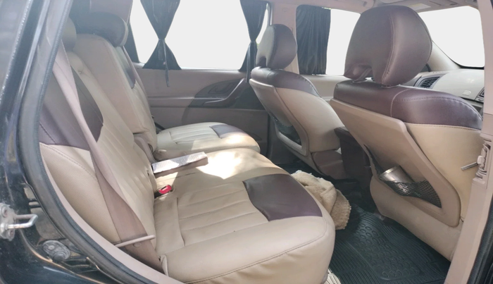 2013 Mahindra XUV500 W4, Diesel, Manual, 94,076 km, interior